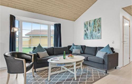 Grasten Haus | Beautiful Home In Gråsten With Wifi