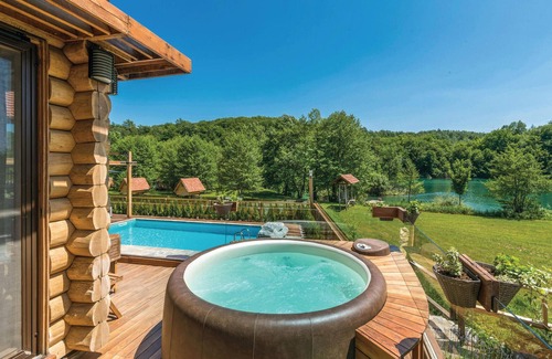 Generalski Stol Haus | Schönes Haus in Gornji Zvecaj