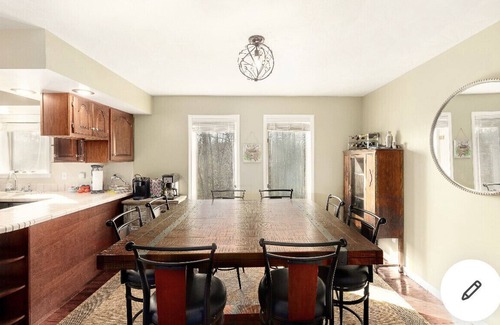 Ansted Haus | Schönes Haus an der Schlucht