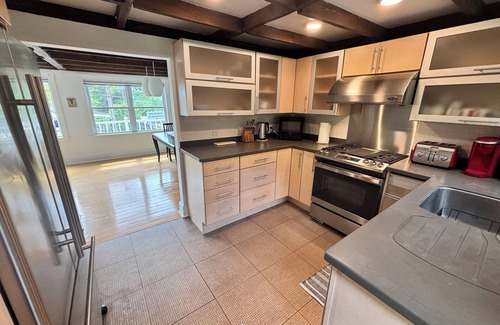 Camden Haus | Beautiful home in the heart of downtown Rockport.