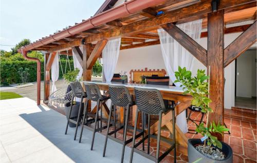 Jalzabet Haus | Beautiful Home In Vrtlinovec With Sauna