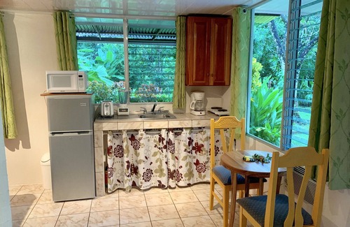 Ojochal Haus | Neu auf dem Vermietungsmarkt! Schönes Zuhause: New Rancho, Mntn View, Pool, Bonus Casita