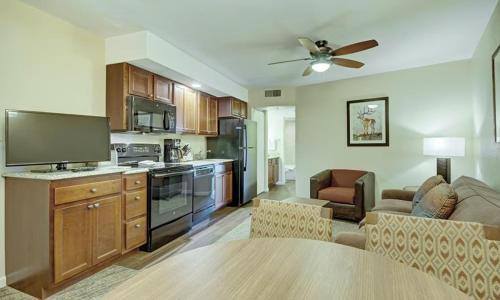 Historic Downtown Durango Haus | Beautiful Hotel in Durango 1BD