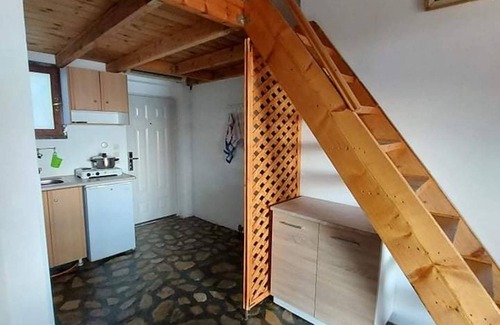 Koumeika Haus | Schönes Haus auf einem Hügel auf der Insel Samos, 400 m von einem organisierten Strand entfernt