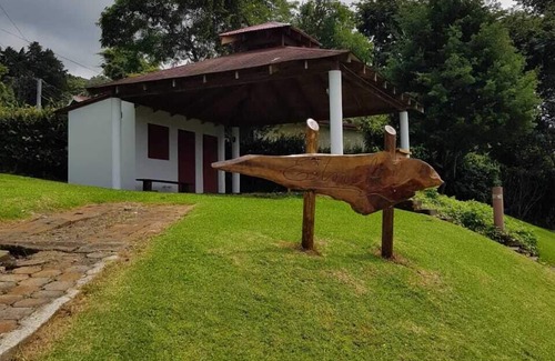 Birri Haus | Beautiful house with an outstanding view of the city on a tranquil location.