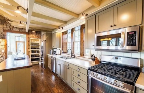 Detroit Lakes Kabine | Beautiful Lake front Property on Lake Munson. Family friendly!