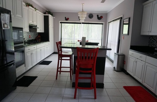 Forest Park Haus | Schöner See Home ca. 10 Minuten vom internationalen Flughafen ATL-20 Minuten entfernt