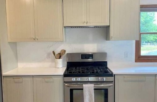 Lake Koshkonong Haus | Beautiful lake home on Lake Koshkonong