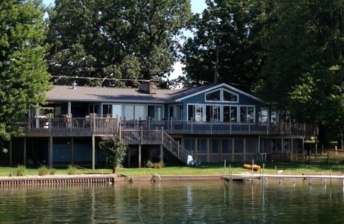 Marshall Haus | Entwarf, Sonnenuntergänge zu feiern. Golf im Country Club nebenan