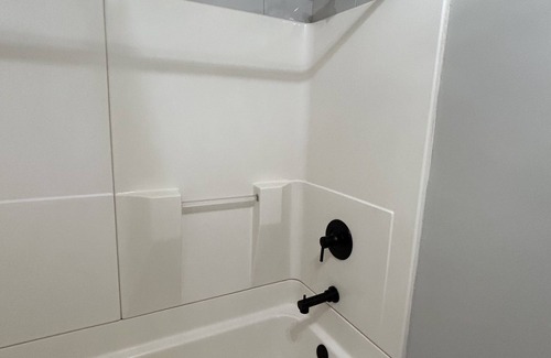 Madison Haus | Beautiful Madison Home Minutes to UW Campus/Hospital!