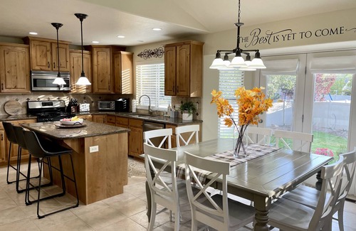 Highland Haus | Beautiful Modern Highland Home!