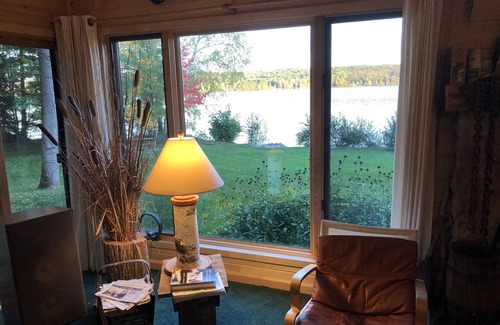 L'Anse Haus | Schönes modernes Ferienseehaus auf Huron Bay des Oberen Sees