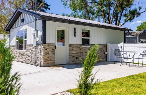 Cody Haus | Beautiful NEW 1-bed, 1-bath right in downtown Cody! Sleeps up to 4.