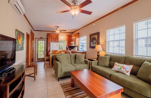 San Pedro Eigentumswohnung | Schöne Ocean View Condo mit zwei Schlafzimmern