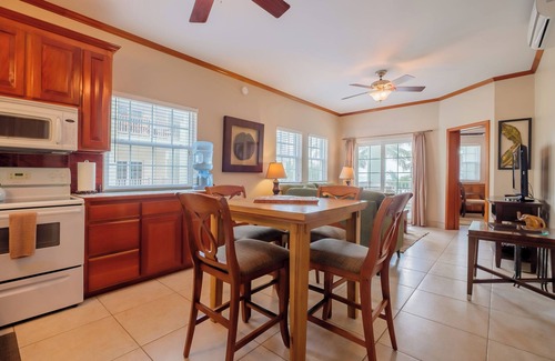 San Pedro Eigentumswohnung | Schöne Ocean View Condo mit zwei Schlafzimmern