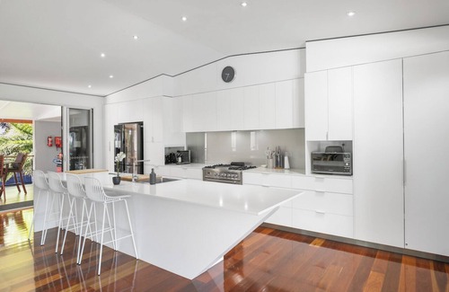 Amity Point Haus | Beautiful Property with all bedrooms with ensuites