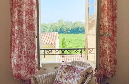 Besse-sur-Issole Haus | Beautiful Provençal manor house in award winning vineyard