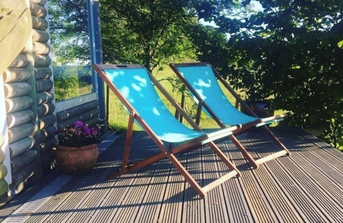 Llandegla Haus | Beautiful quirky log cabin situated at the foot of Llandegla Forest