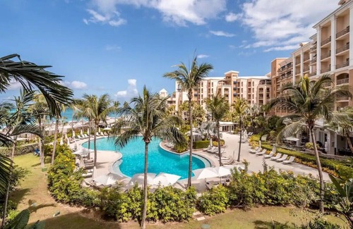 Seven Mile Beach Eigentumswohnung | Beautiful Residence steps away from 7Mile Beach, Located at The Ritz-Carlton