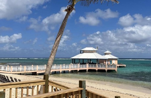 East End Haus | Schöne Meer Stadthaus in Grand Cayman