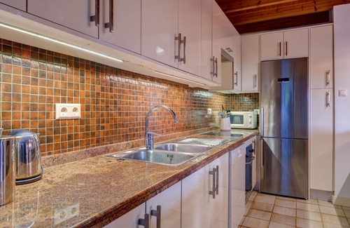 Urbanizacion Hacienda las Chapas Villa | Villa mit privatem Pool und Garten in Elviria, 15 Minuten östlich von Marbella