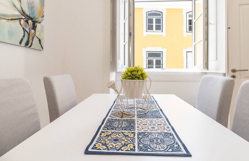 Se Wohnung | Beautiful, Spacious 2 BDR in Downtown * Downtown | Gonzalo's Guest