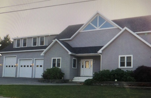 Northeast Harbor Wohnung | Schönes geräumiges Einfamilienhaus, in der Nähe der Stadt, Golfplatz und Einkaufsmöglichkeiten