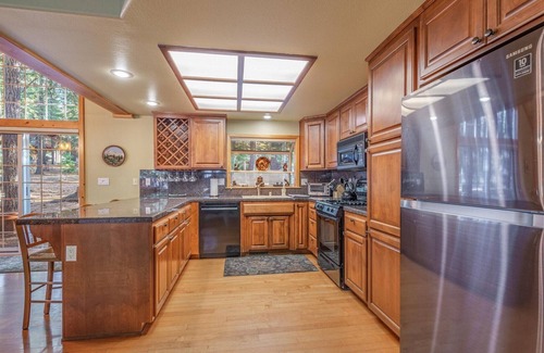 Truckee Haus | Tahoe Donner 4 Schlafzimmer, Perfect Family Rental Home