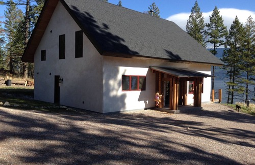 Finley Point Haus | Schönes Fachwerkhaus auf Finley Point mit Seefront.