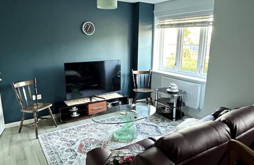 Eastleigh Wohnung | Beautiful two bedroom apartment close to Southampton airport and train station