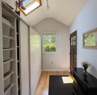 Sharon Wohnung | Beautiful two-bedroom residence nestled in the lovely town near Boston