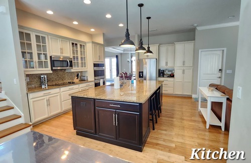 Avalon by the Sea Haus | Beautiful two-story single family beach home with a private pool and ocean views