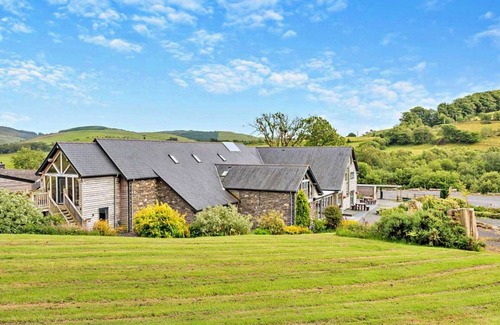 Devils Bridge Haus | Wunderbares Ferienhaus für 19 Gäste mit Whirlpool, W-LAN, Haustiere erlaubt und Parkplatz