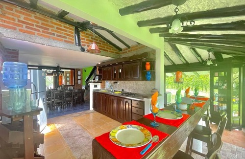 Quimbaya Villa | Beautiful Villa in Quimbaya With Luxurious Pool