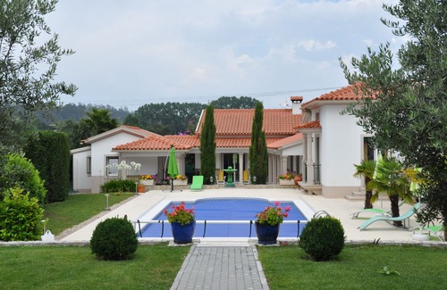 Pombal Haus | SCHÖNER VILLA POOL GARTEN 20 km FAMILIE - FREUNDE URLAUB STRAND (Figueira da Foz)