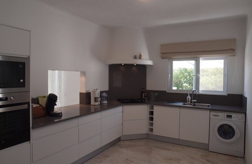 Mato Serrao Villa | Traumhafte Villa mit beh. Pool, ruhig, familienfreundlich, schnelles Internet
