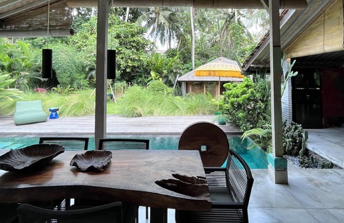 Celuk Villa | Beautiful villa with private pool surrounded by greenery