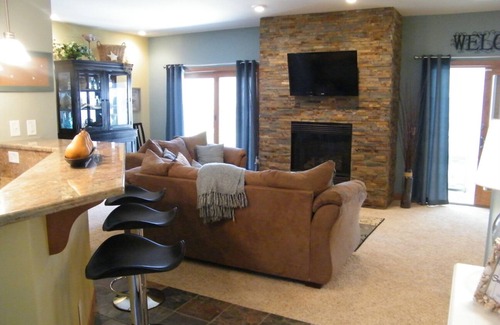 Union Pier Haus | Wunderschön eingerichtetes Haus mit Whirlpool, sehr nahe am Strand, großes Waldgrundstück