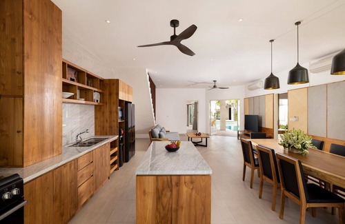 Sunset Road Haus | Beautifully Serene 5 Bedroom Villa, Seminyak