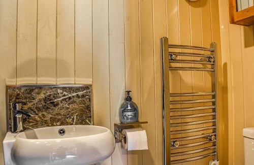 Bettws Cedewain Haus | Bechan Brook Hut