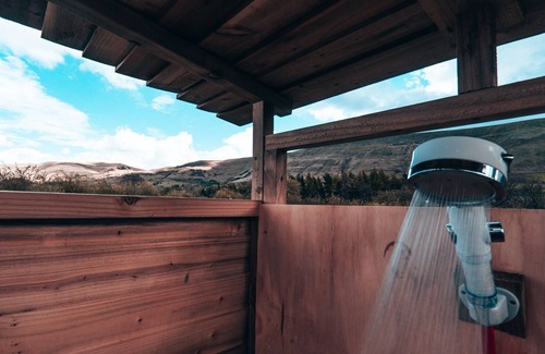 Peak District Wohnmobilvermietung | Become Wild, Edale