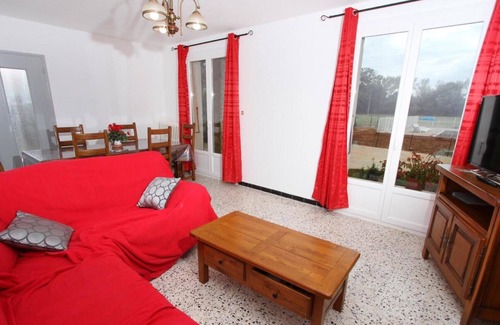 La Garde-Adhemar Bed & Breakfast | Bed and Breakfast 'Manon' with Shared Pool, Shared Garden and Wi-Fi