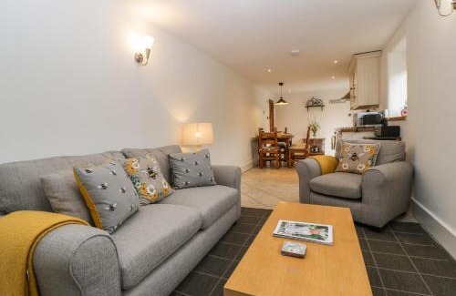 Pembridge Haus | Beekeeper's Cottage