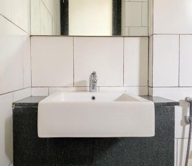 Binong Hotel | Behomy Maxley Lippo Karawaci