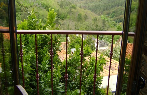Arganil Haus | Bela Vista Alqueve, privater Pool mit herrlichem Blick und Schieferhaus