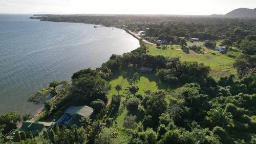 Forest Home Haus | Belize Bay Estate