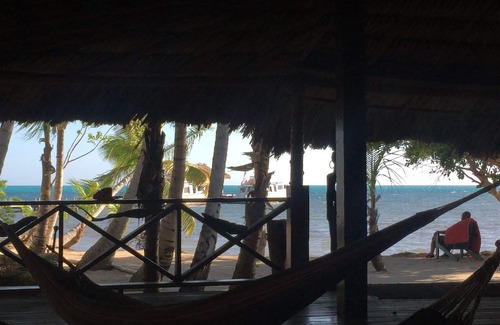 Lighthouse Reef Kabine | Belize Blue Hole Tropical Cabin für Taucher!