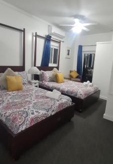 Gambier Wohnung | BELL At The Airport Suites Adults Only - Free Airport Transportation