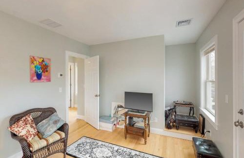 Teaticket Haus | Bella Luna