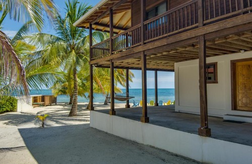 Placencia Haus | Bella Sway Belize